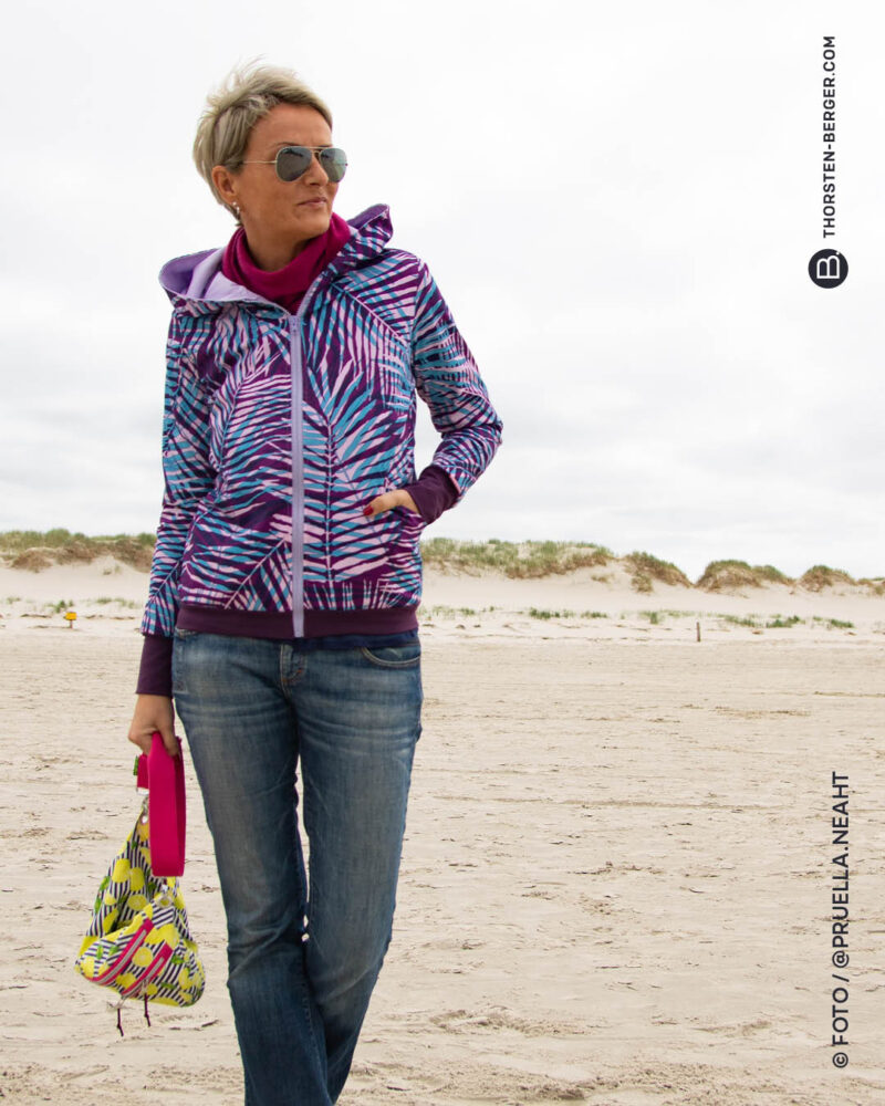 Allover "Palm Rush" | Webware | Purple, Türkis – Bild 4