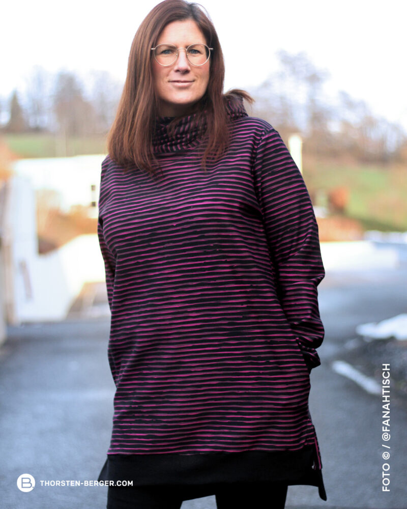 ALLOVER "WOODPRINT STRIPES" | French Terry | Fuchsia – Bild 4