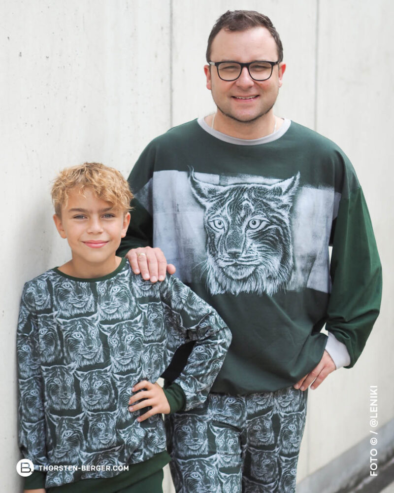 BAMPED_SWAFING_PAWerful_Thorsten_Berger53 ALLOVER PAWERFUL "LYNX" | French Terry | Faded Green – Bild 3