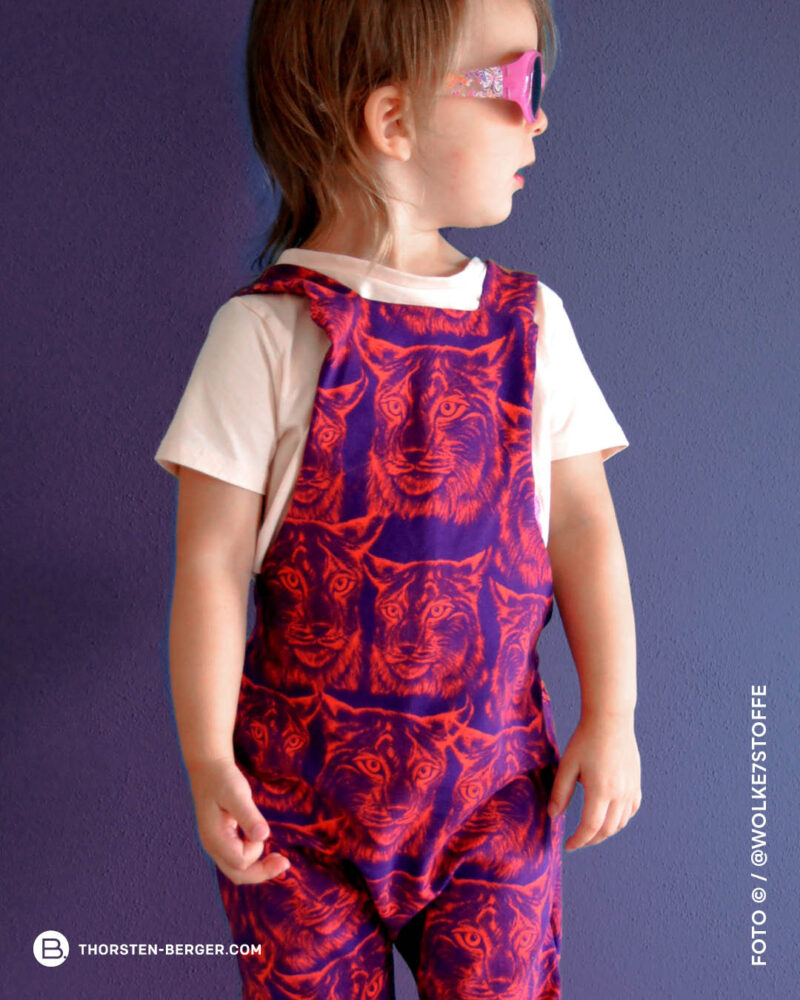 ALLOVER PAWERFUL "LYNX" | French Terry | Violetta – Bild 5