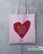 BAUMWOLLTASCHE "BE KIND" / COTTON PINK – Bild 2