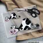 BÜGELBILD "UNMOOTIVATED" / COW